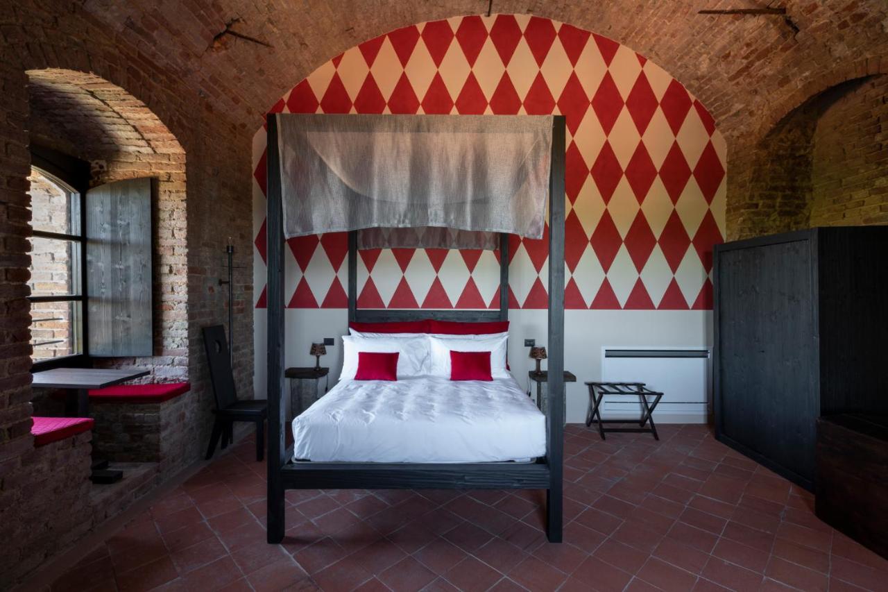 Hotel Rocca di Arignano Esterno foto