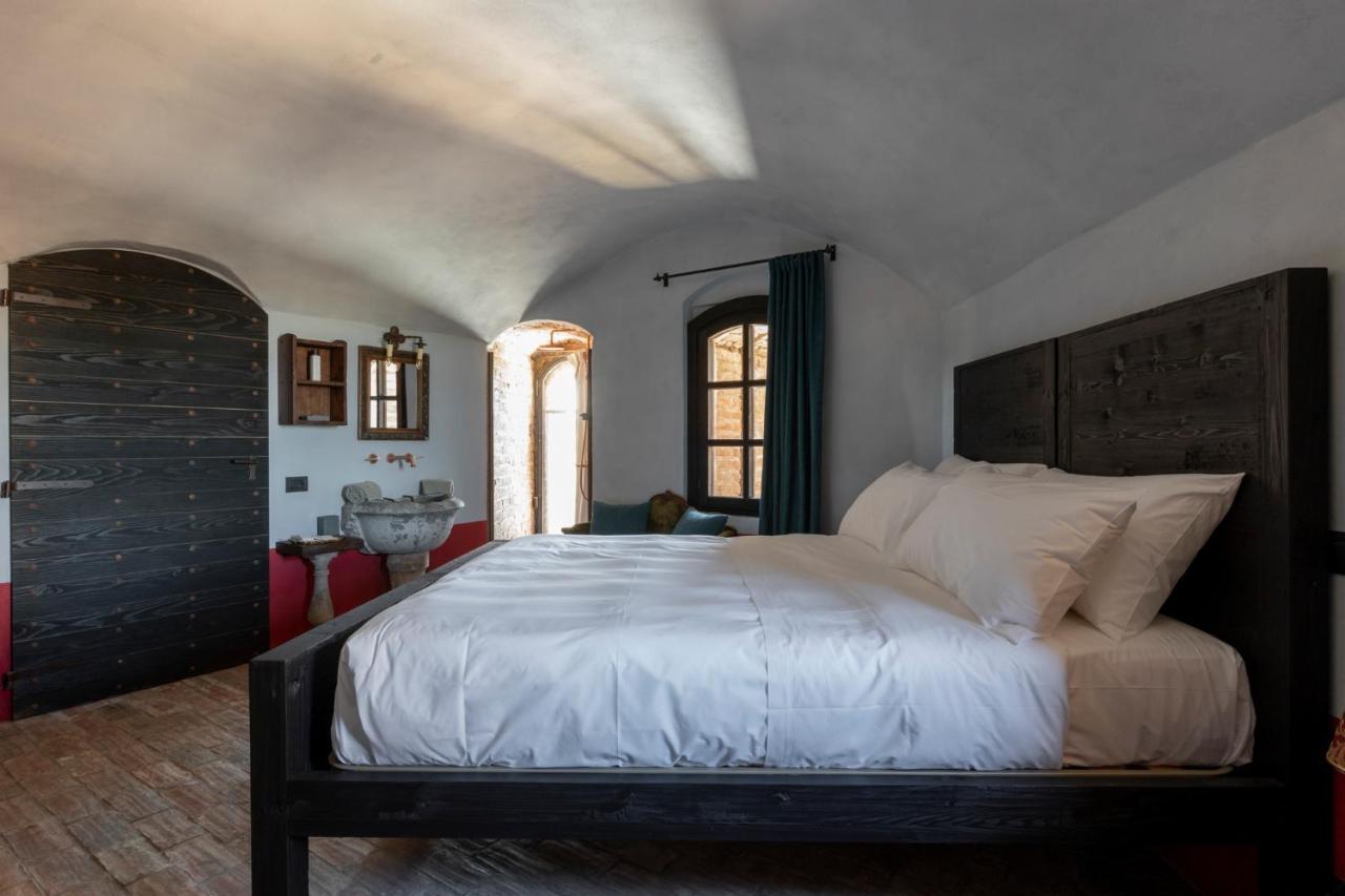 Hotel Rocca di Arignano Esterno foto