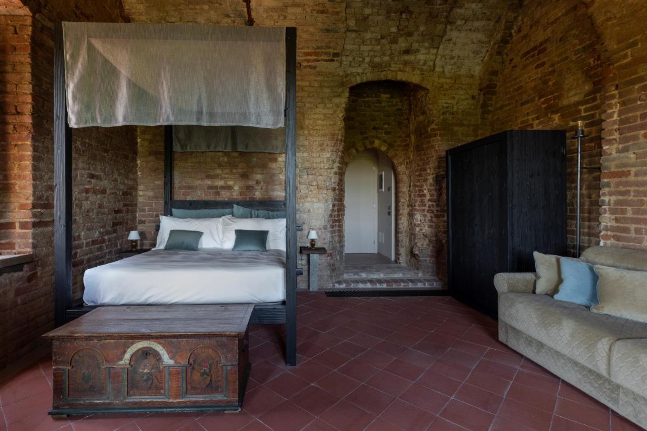 Hotel Rocca di Arignano Esterno foto