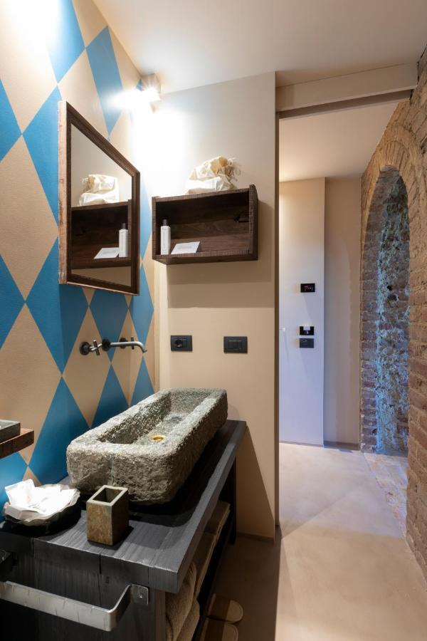Hotel Rocca di Arignano Esterno foto