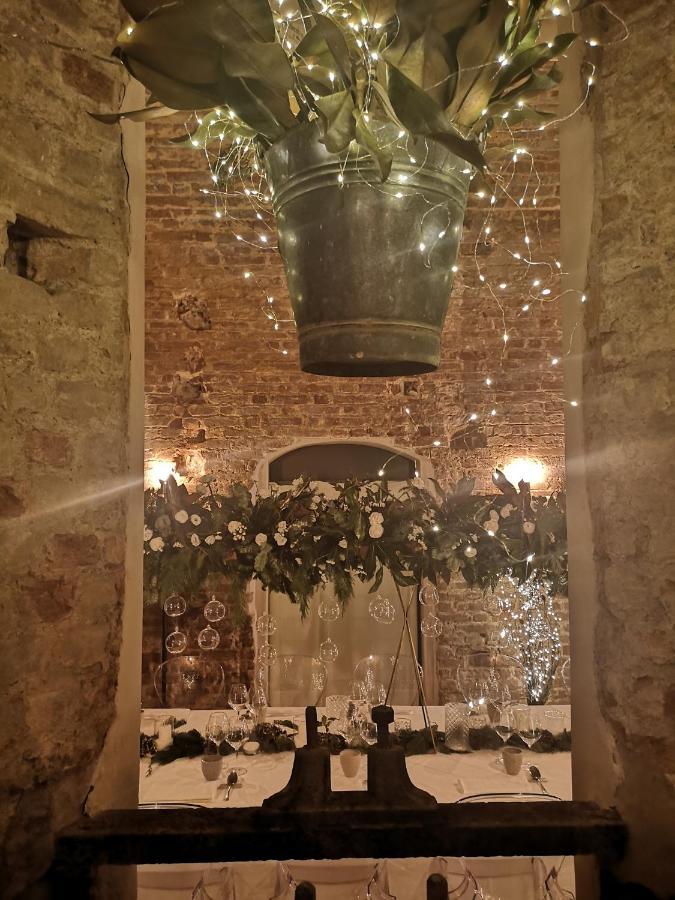 Hotel Rocca di Arignano Esterno foto