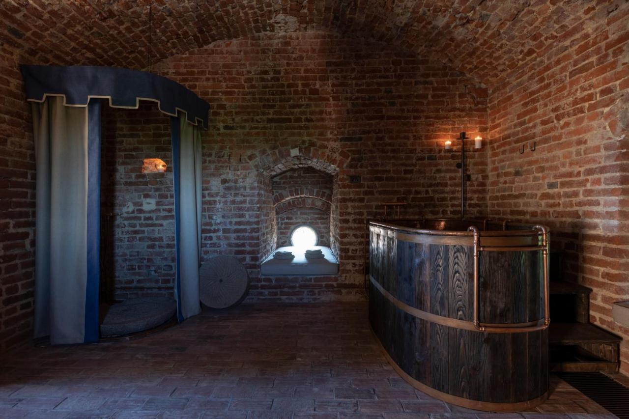 Hotel Rocca di Arignano Esterno foto